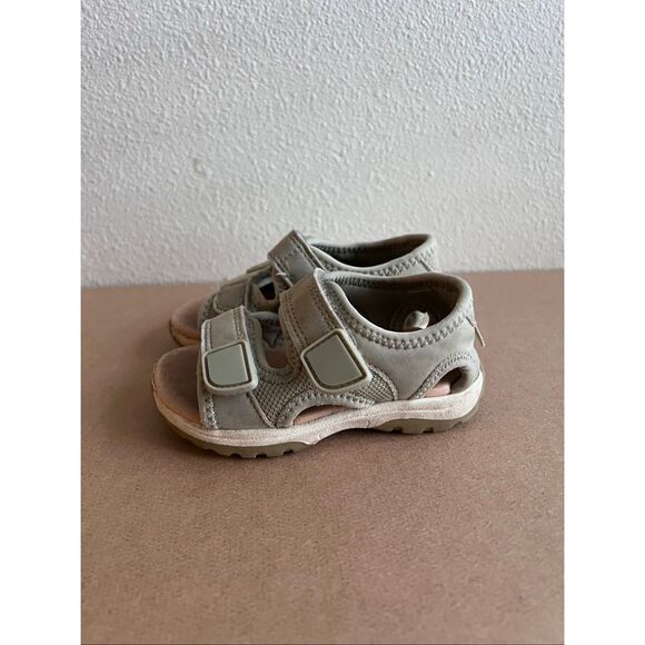H&M baby sandals size 6 - Picture 1 of 5
